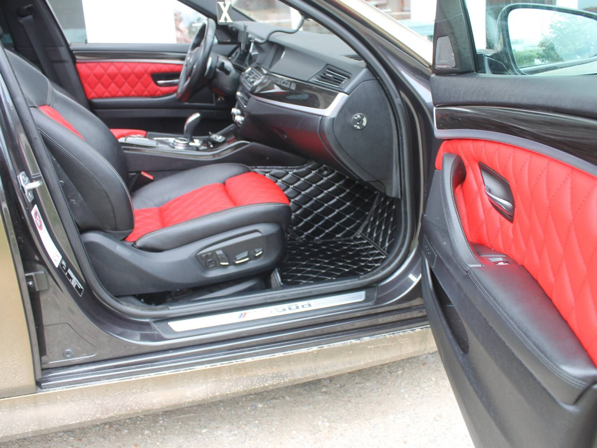 bmw m5 interior bild6